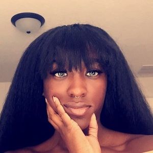 Meet your Posher, Janeigh